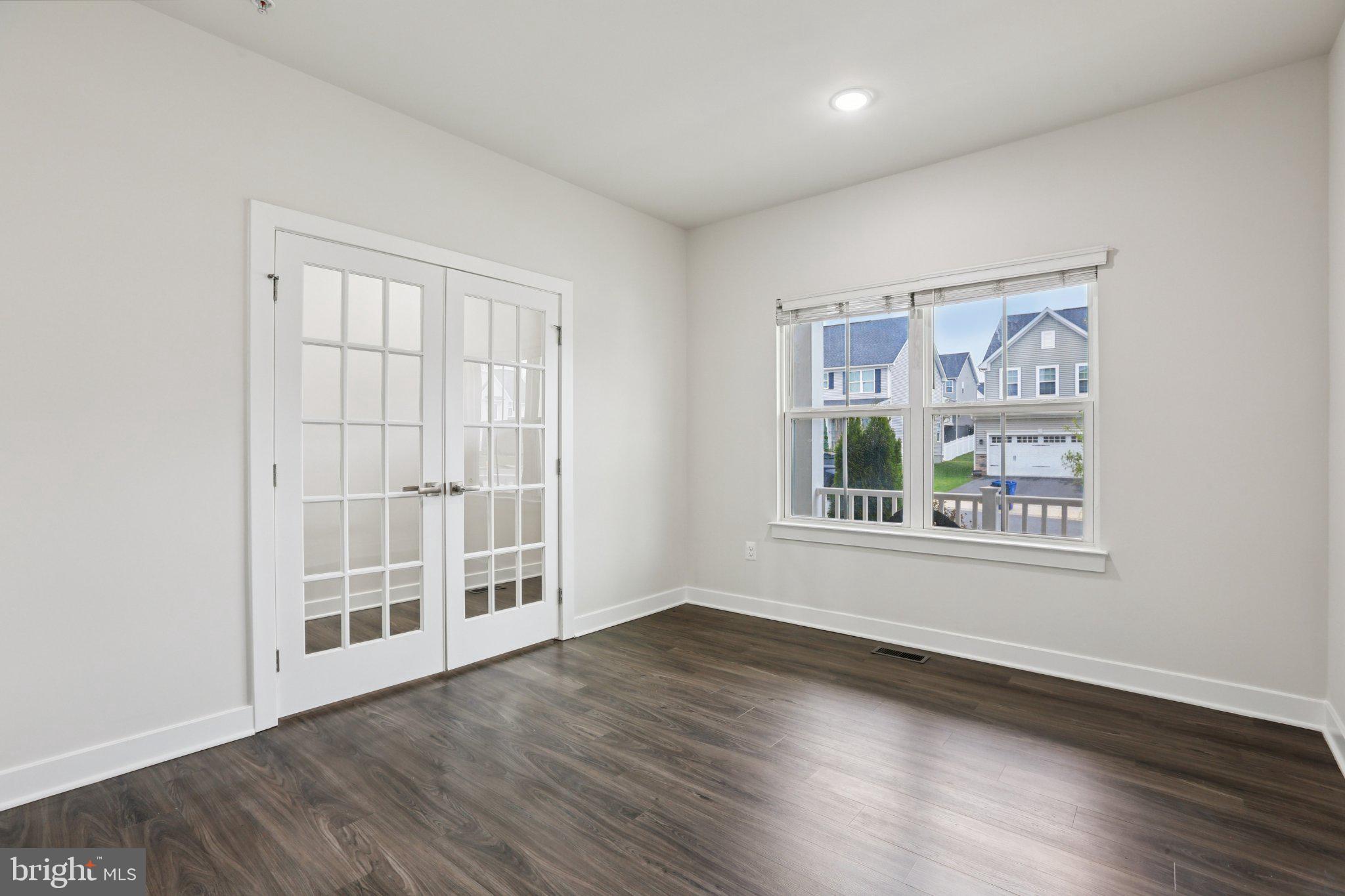 LANDSDALE - Residential