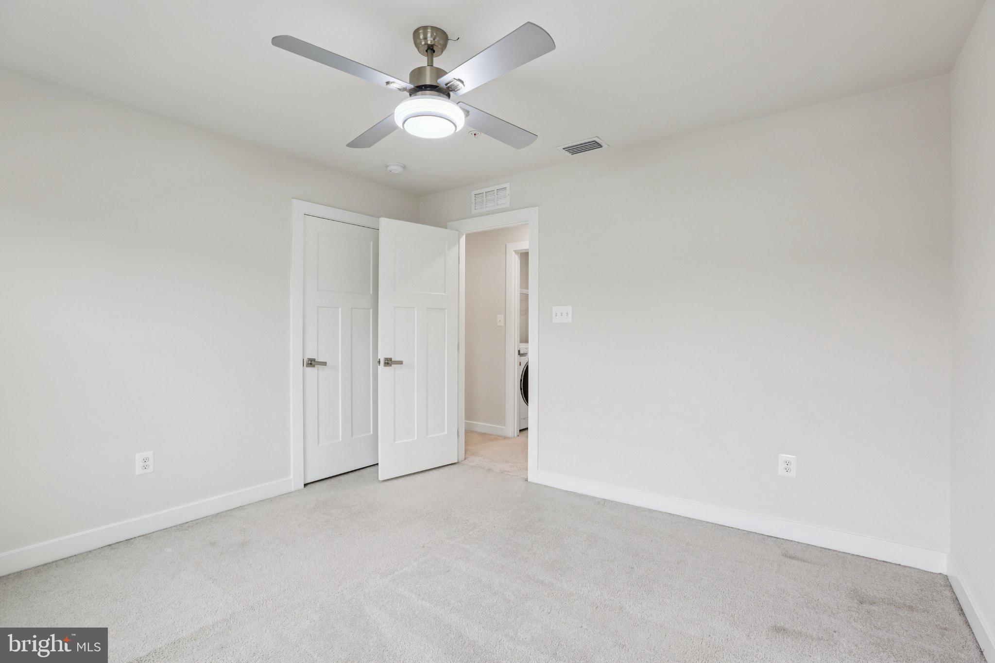 LANDSDALE - Residential