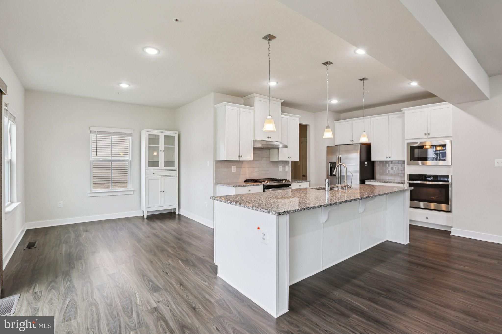 LANDSDALE - Residential