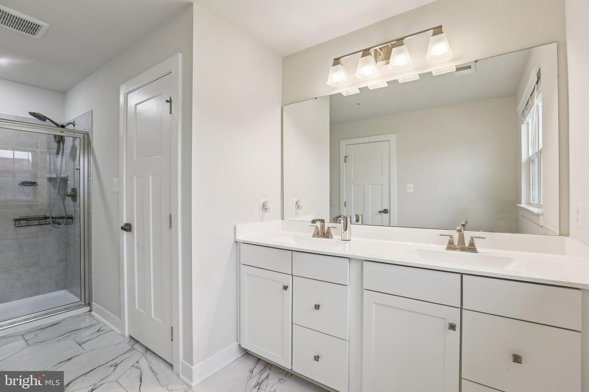 LANDSDALE - Residential