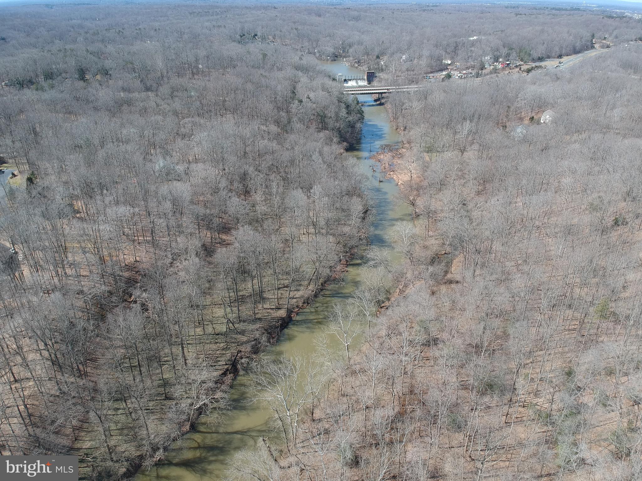 MALLARD LANDING - Land