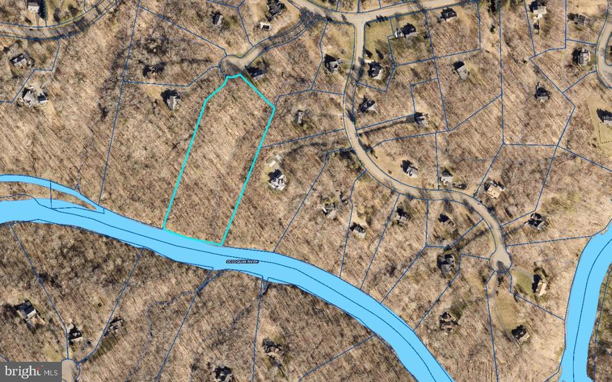 Occoquan River Waterfront 5 Acre - Building Lot on the (Prince William County) **Approved Septic Certification Letter *4-Bedroom Septic Approval *Electric Available *Natural Gas Available * High Speed Internet Available *SR-1 Zoning *Two Potential Home Sites on Property *Rectangular Shaped Lot on a Quiet Cul-De-Sac *293 ft of Riverfront on the Occoquan River *Boating allowed on the river under 10 hp motor  *No HOA *Depending on design, home site should allow for a  walk-out level lower lever (basement) facing the river *Lot topography slopes down to a large flat area along the river which is perfect for recreation and relaxation area *Survey available and property lines/corners are marked *Bring Your Builder or Ask for Recommendations **Potential for Seller Financing with 20% Down Payment**