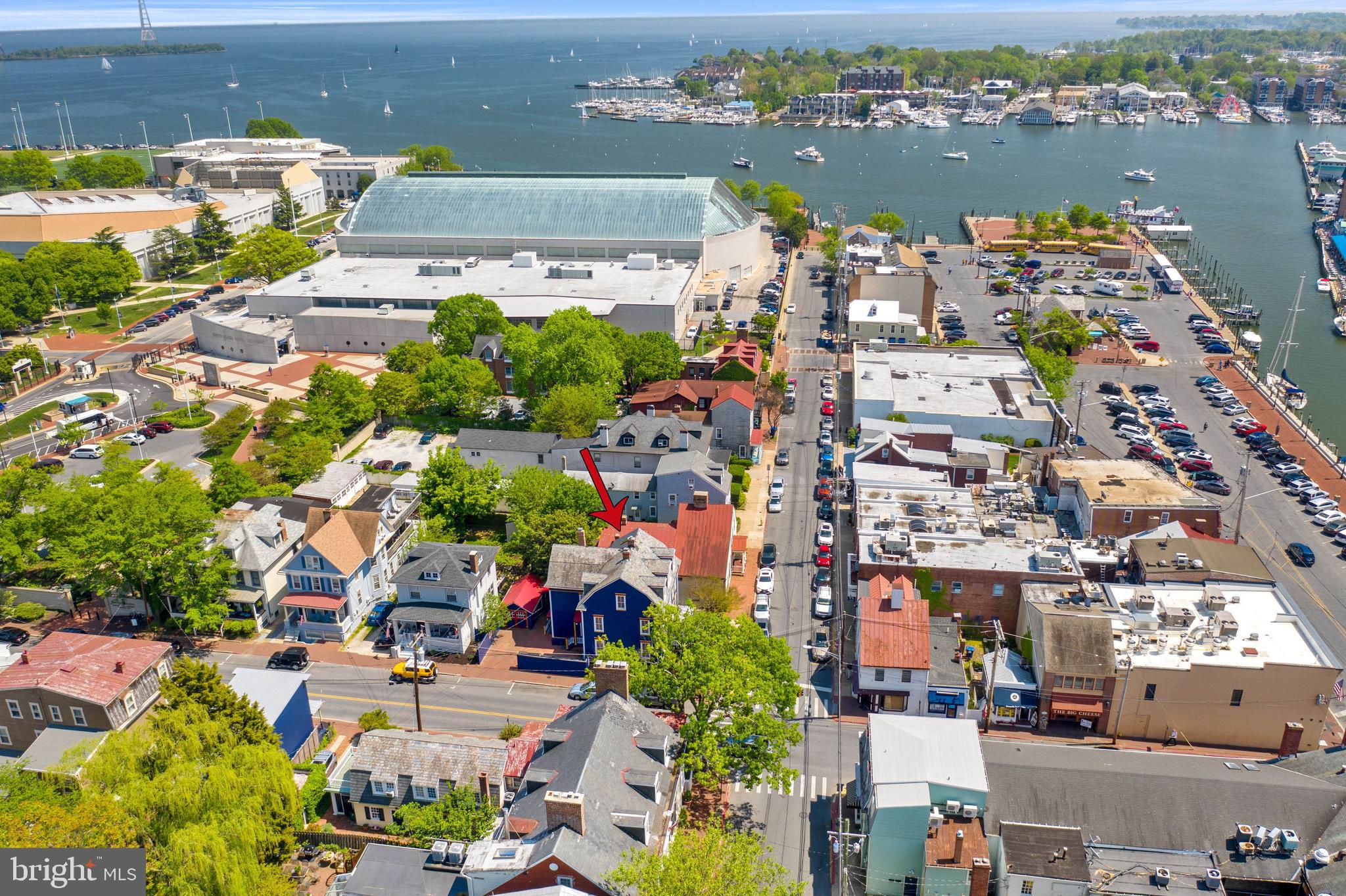 HISTORIC DISTRICT - Commercial Sale