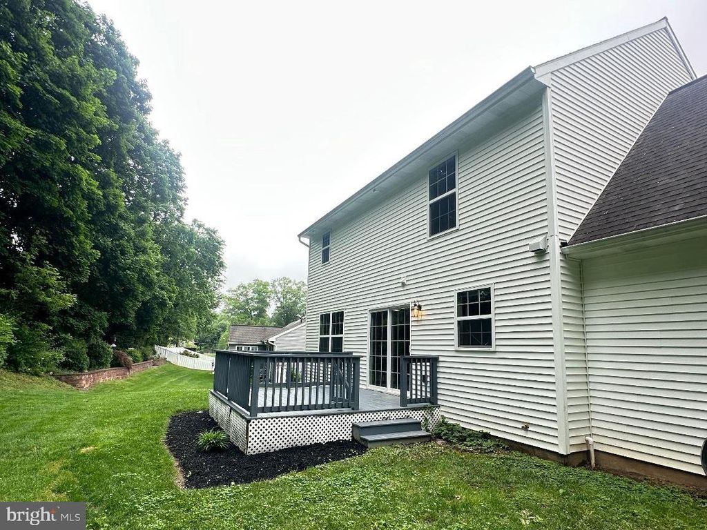 Photo of 18 Copperwood Lane, EPHRATA, PA 17522 (MLS # PALA2088794)