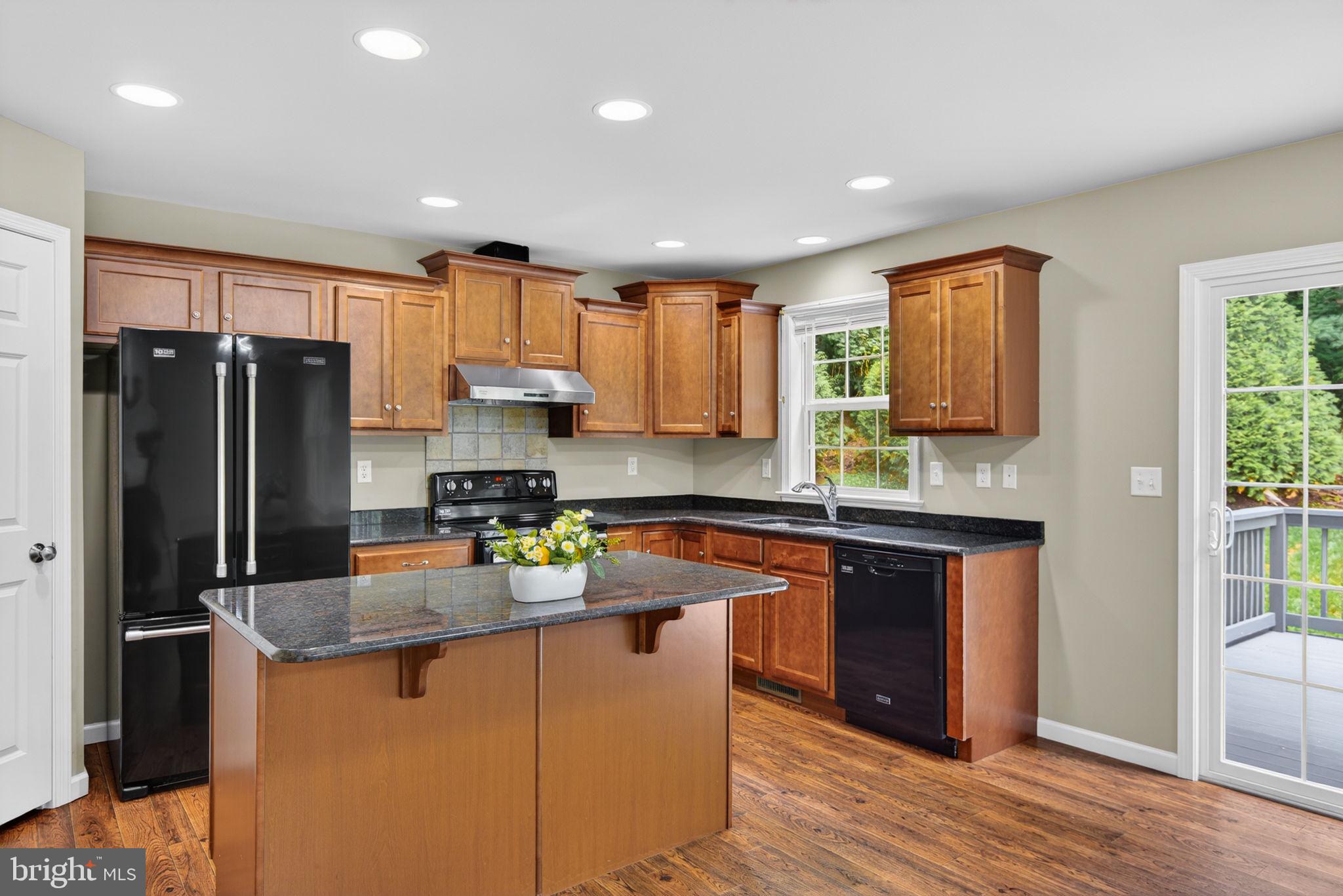 COPPERWOOD LANE - Residential