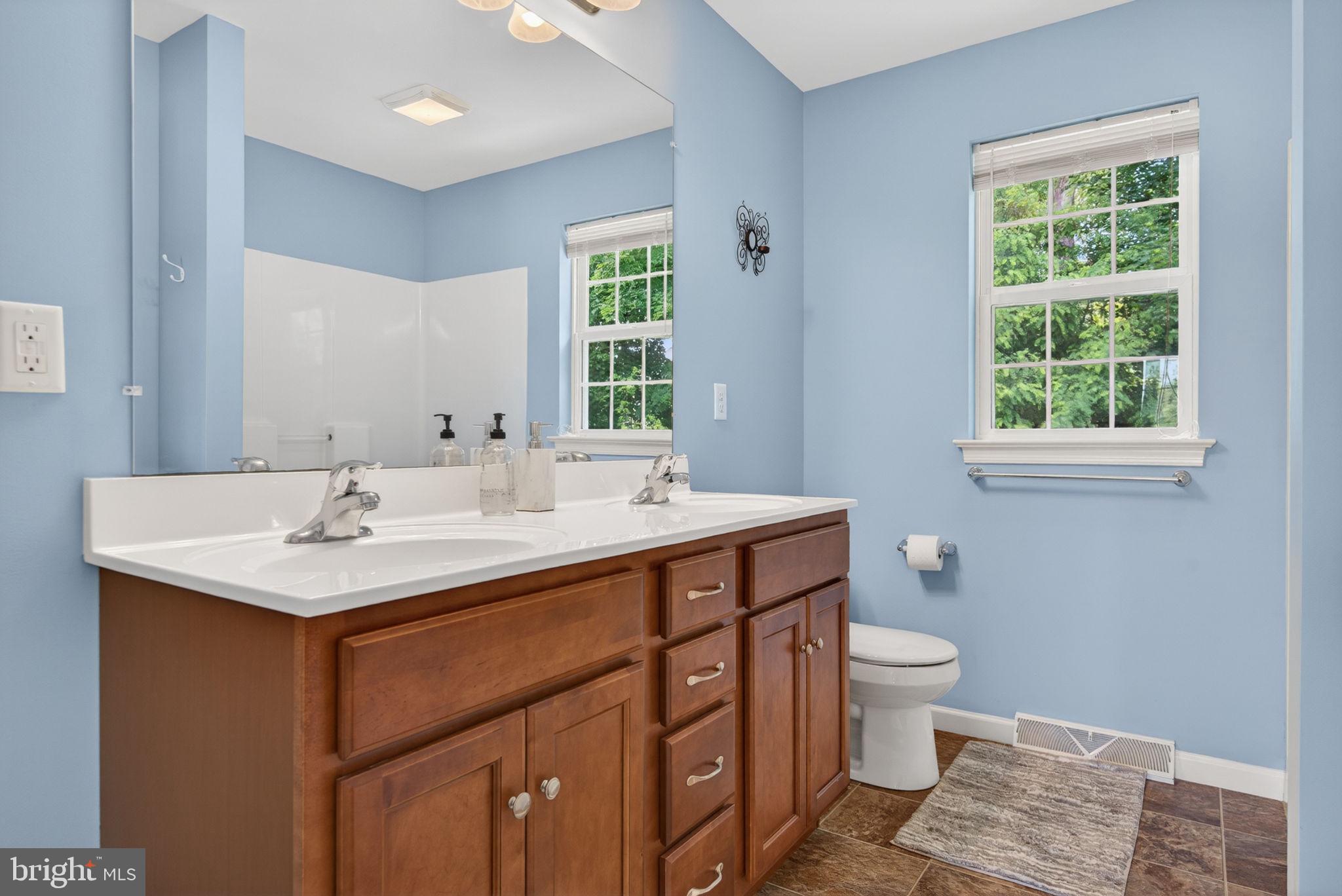 COPPERWOOD LANE - Residential