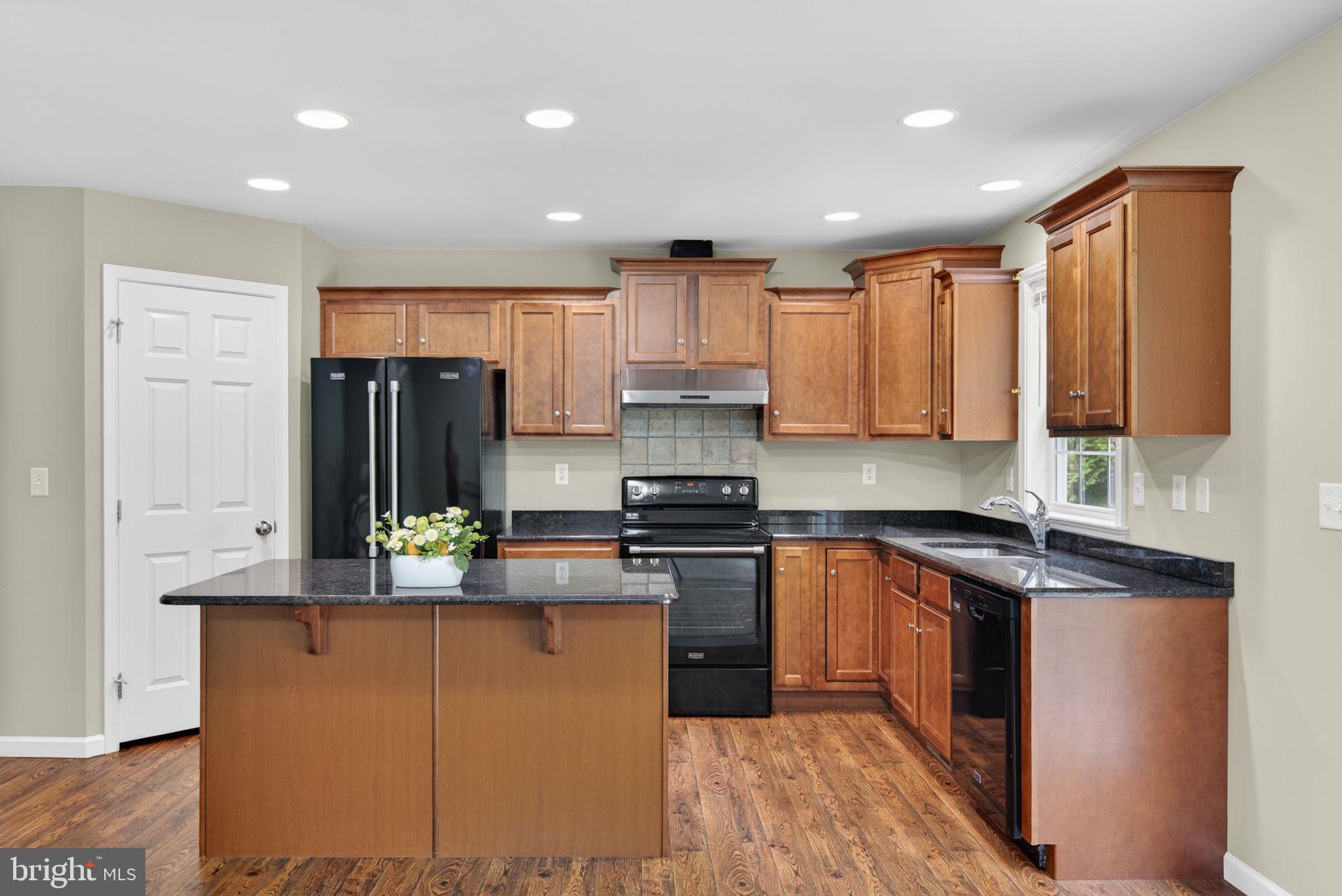 COPPERWOOD LANE - Residential