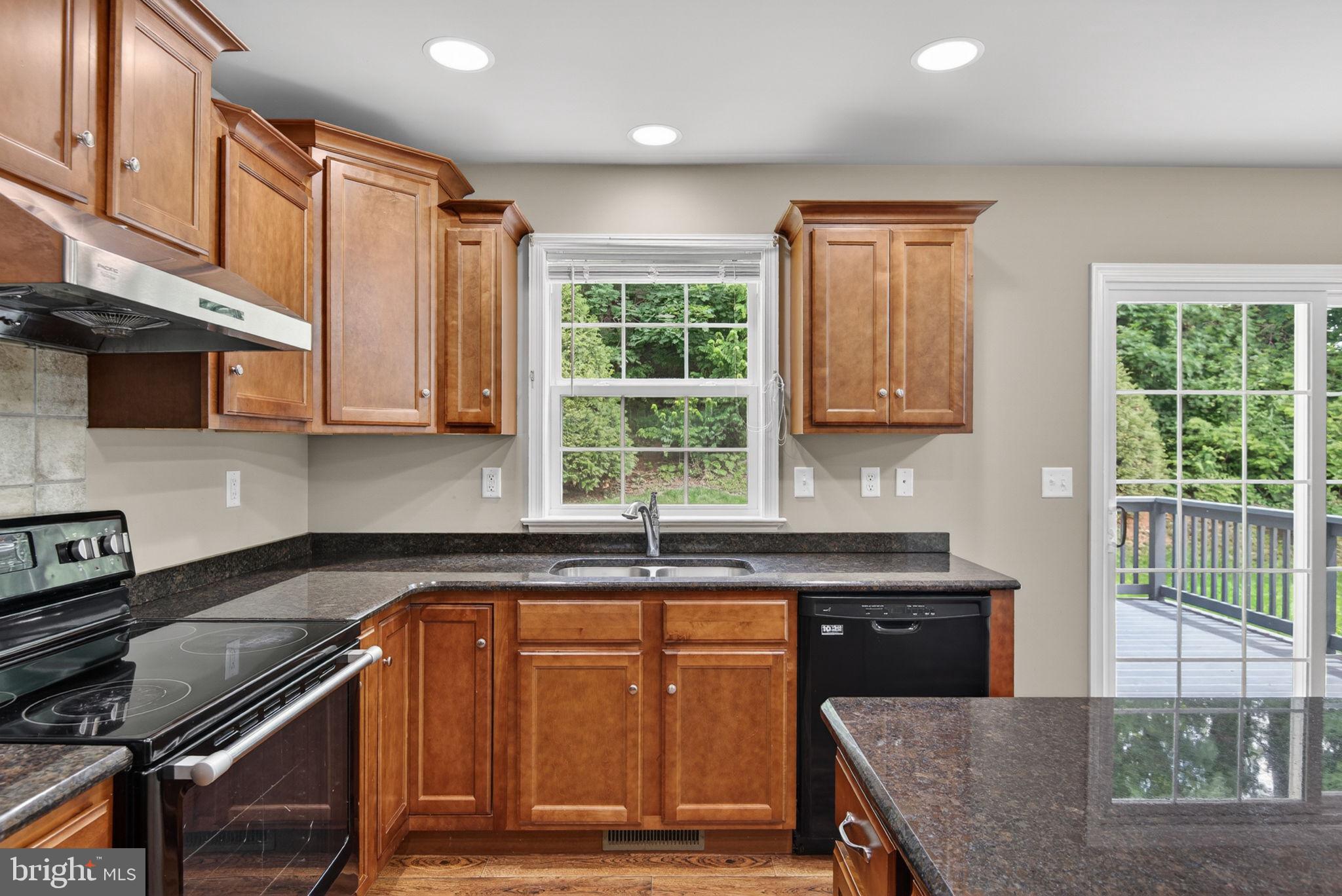 COPPERWOOD LANE - Residential