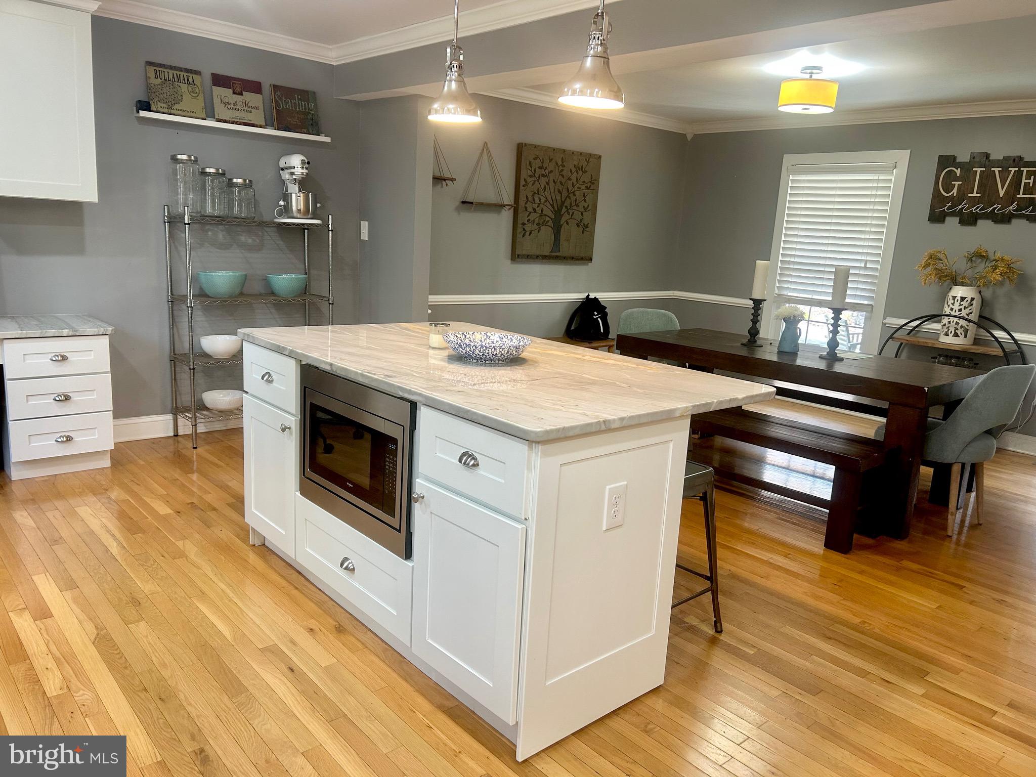 ULMSTEAD GARDENS - Residential