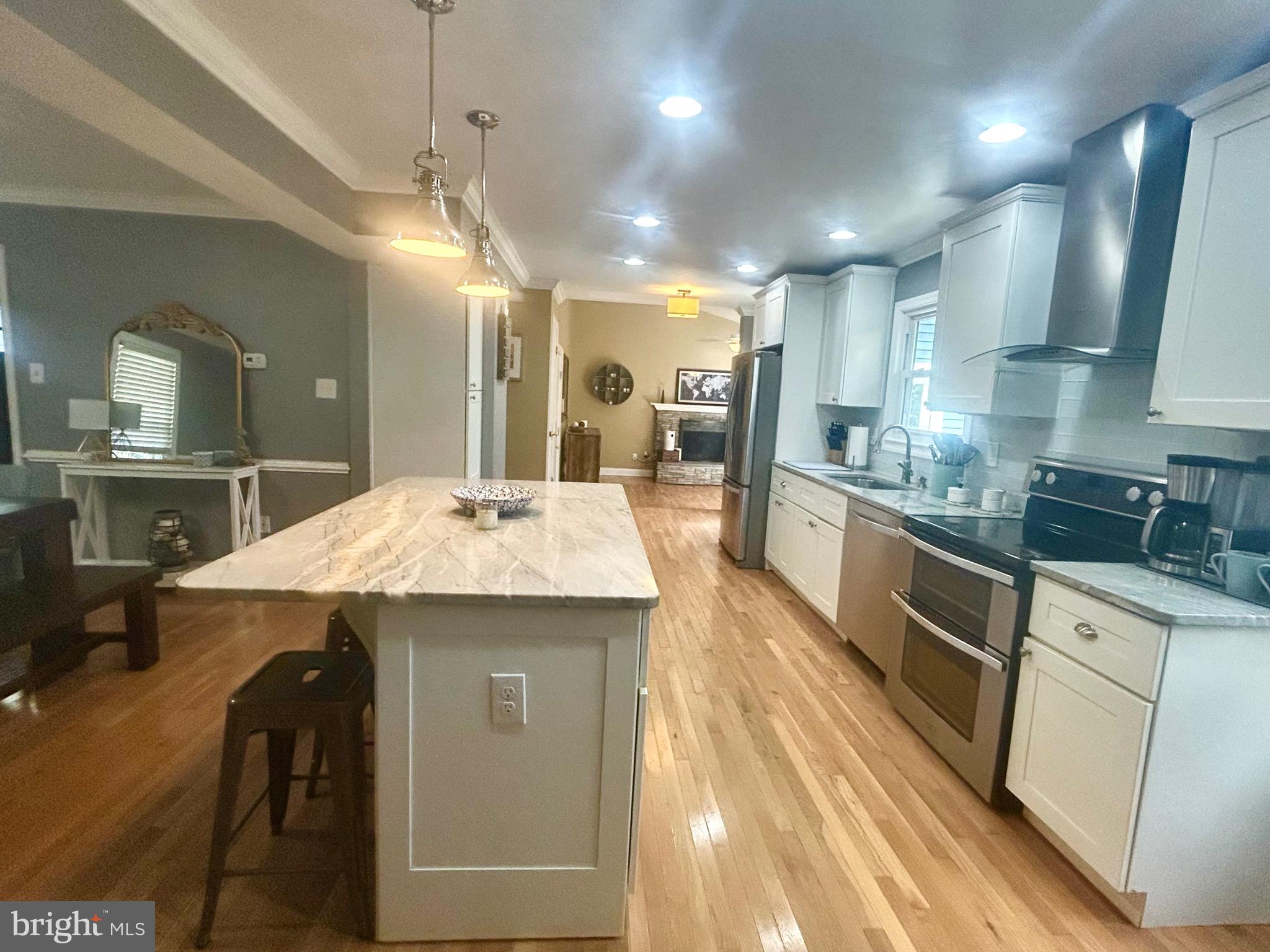 ULMSTEAD GARDENS - Residential