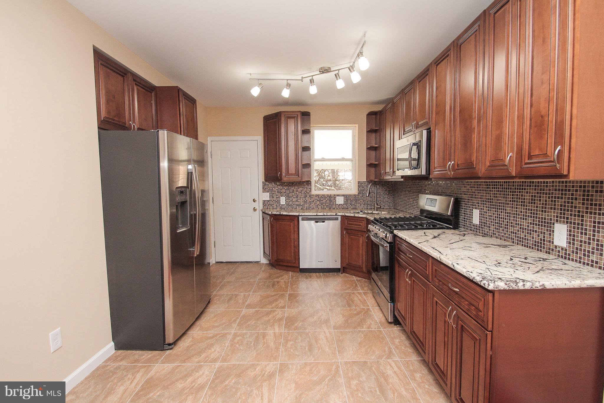 WEST OAK LANE - Residential