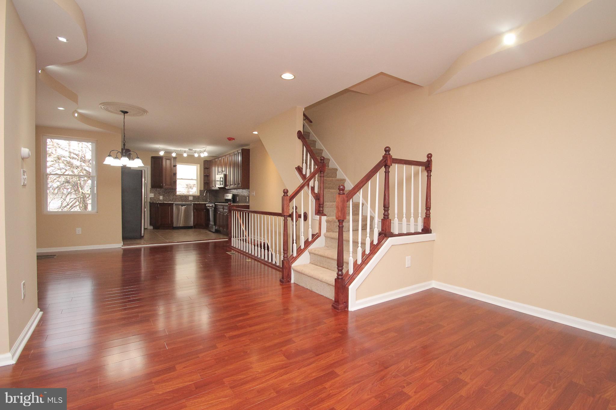 WEST OAK LANE - Residential