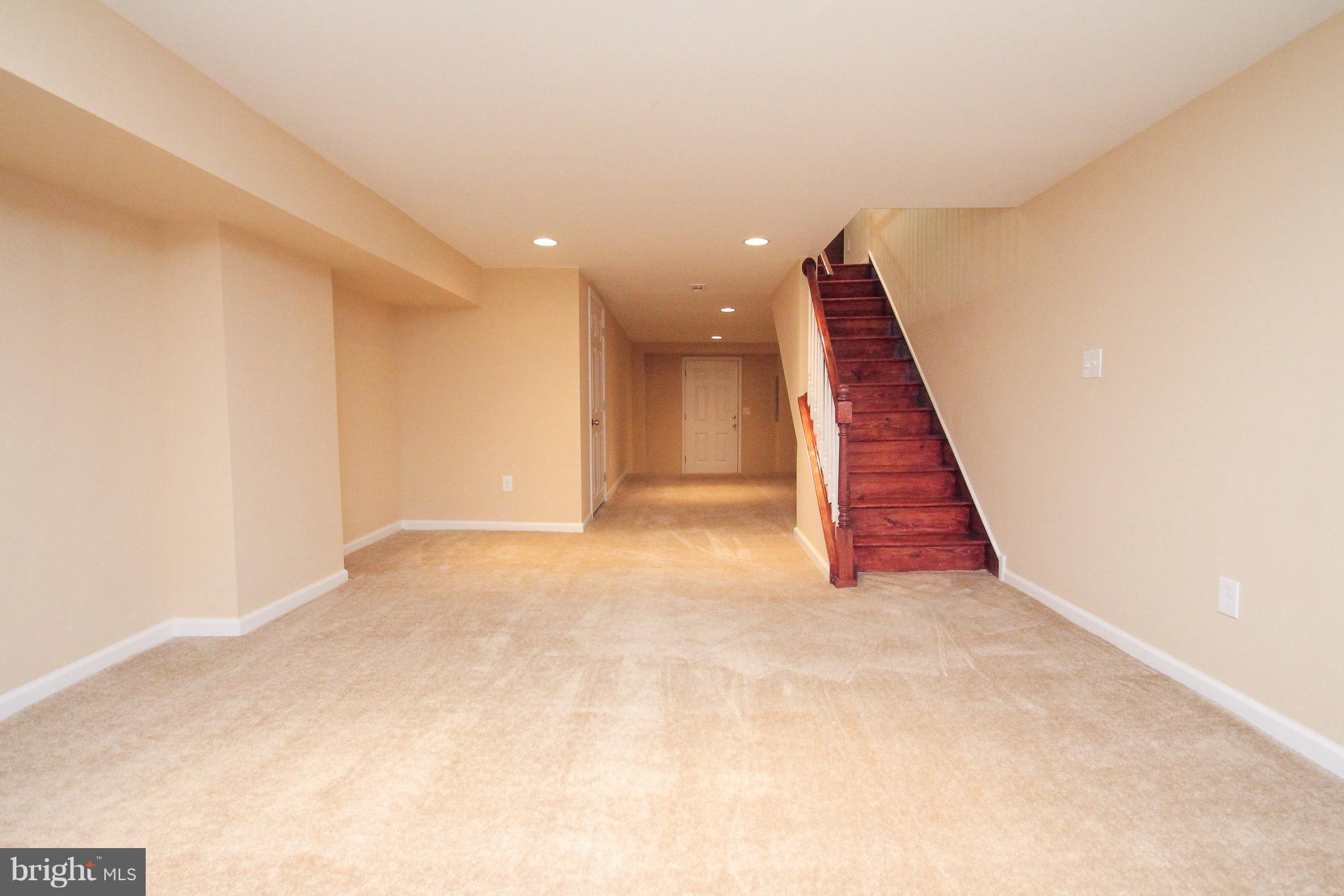 WEST OAK LANE - Residential