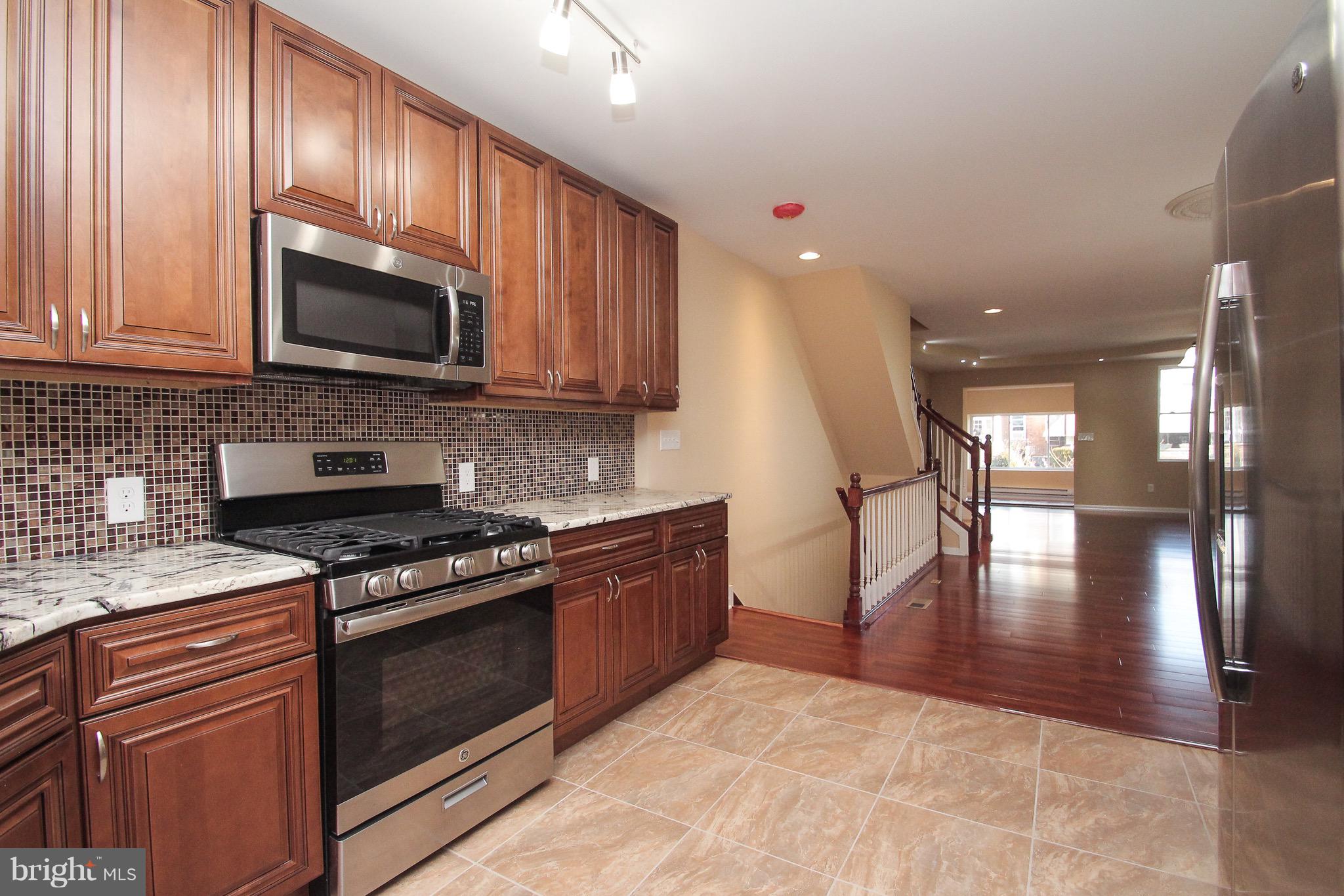 WEST OAK LANE - Residential