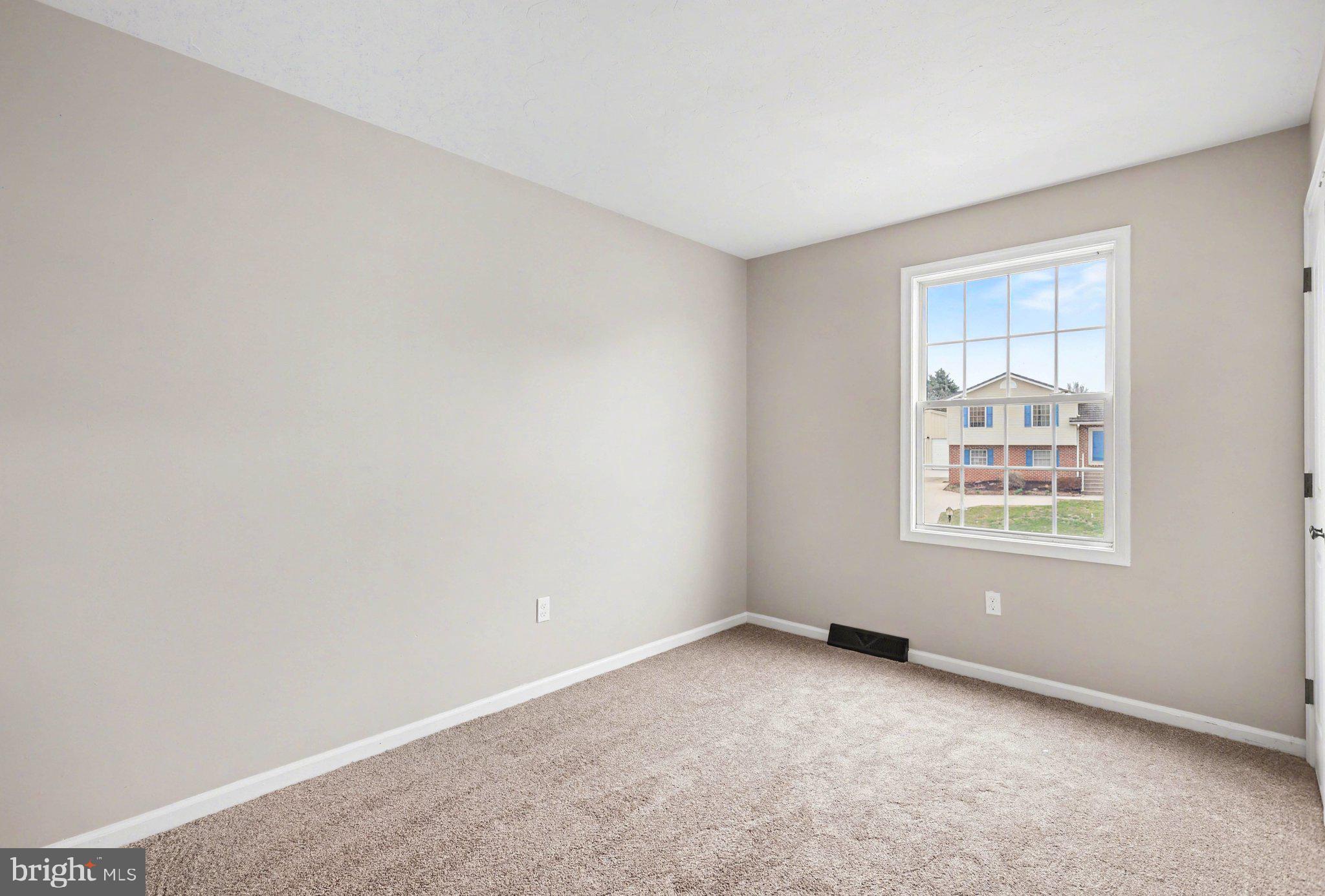 LITTLESTOWN - Residential