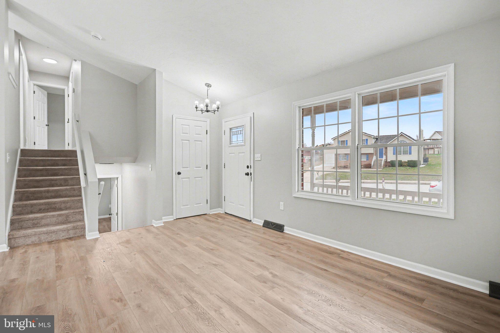 LITTLESTOWN - Residential