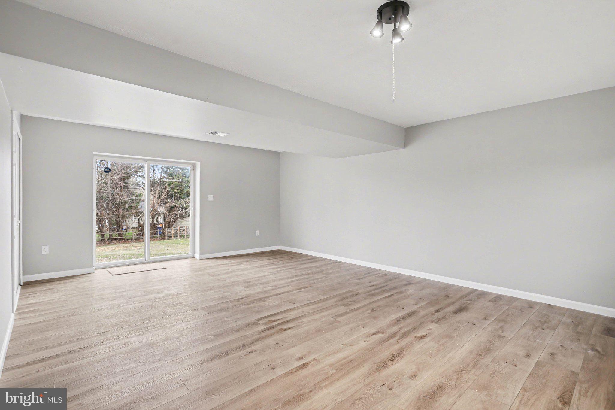 LITTLESTOWN - Residential