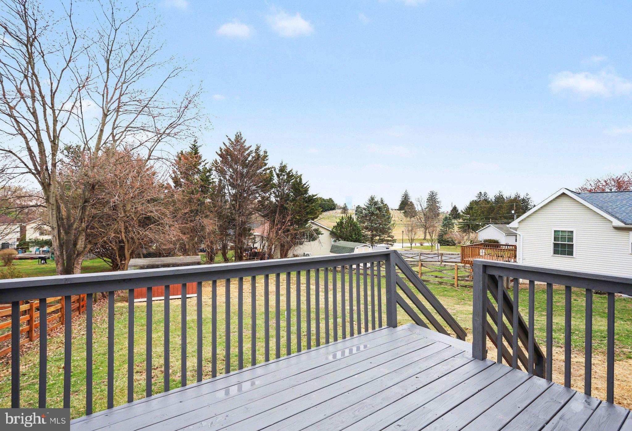 LITTLESTOWN - Residential