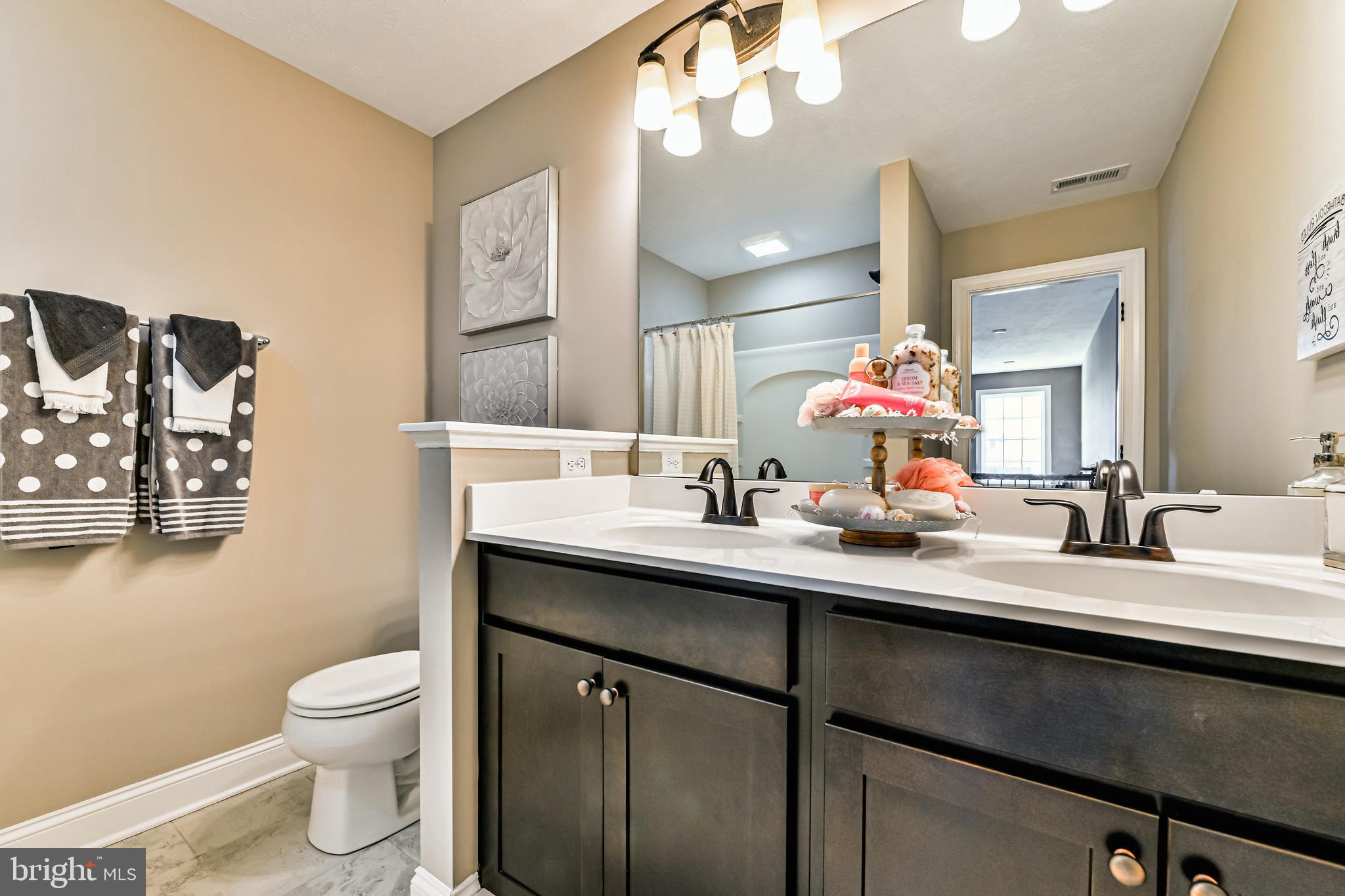 ASPEN GREENS - Residential