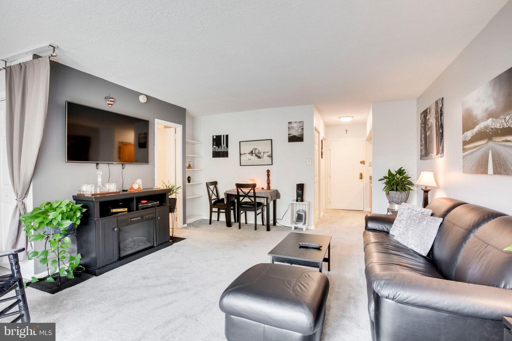 HUNTING CREEK CLUB - Residential Lease