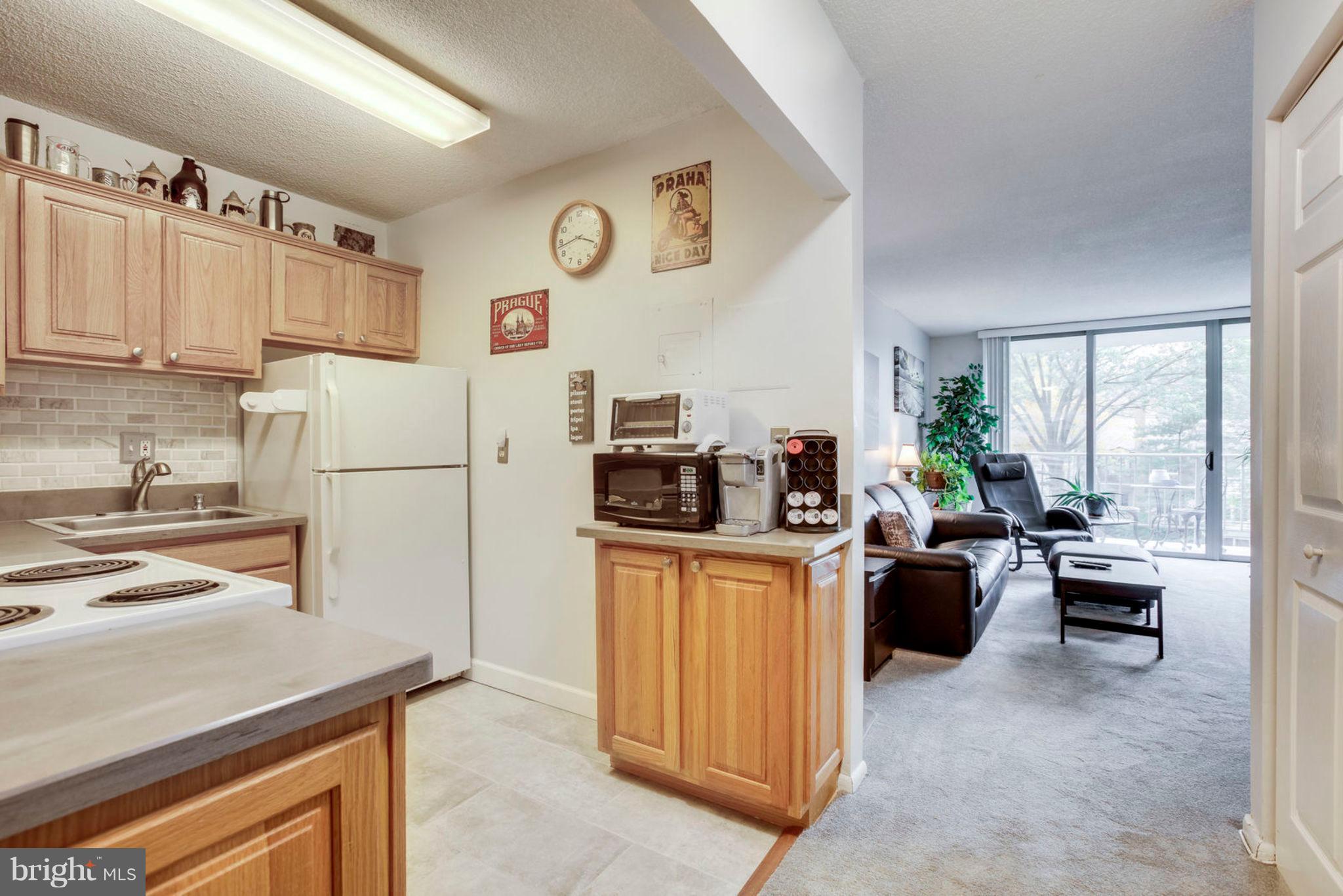 HUNTING CREEK CLUB - Residential Lease