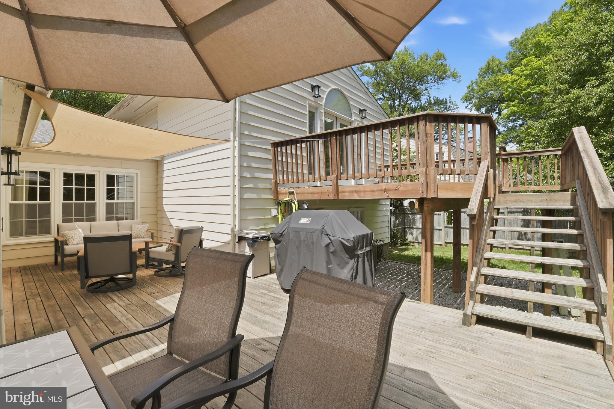 WALNUT HILL - Residential