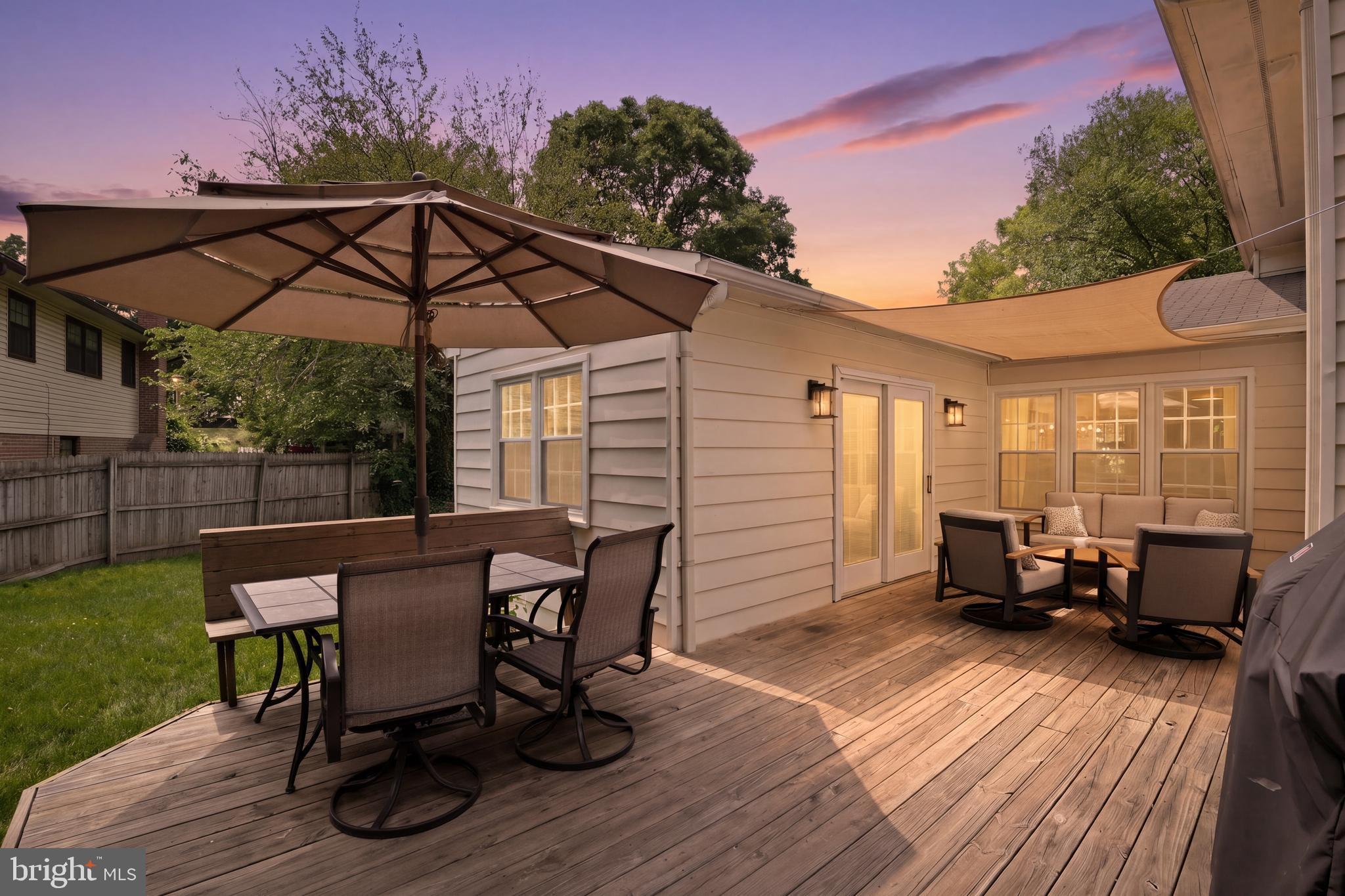 WALNUT HILL - Residential