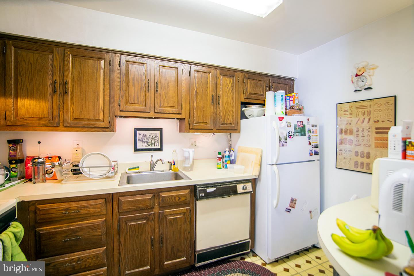 BELLA VISTA - Residential Lease