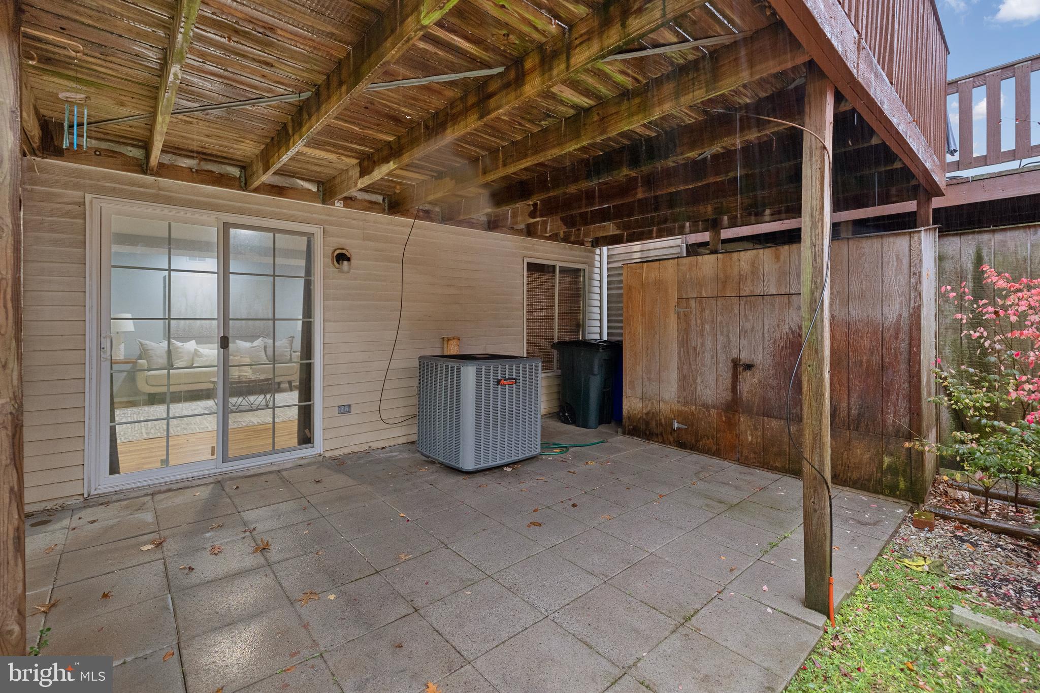 WOODLAND PARK - Residential