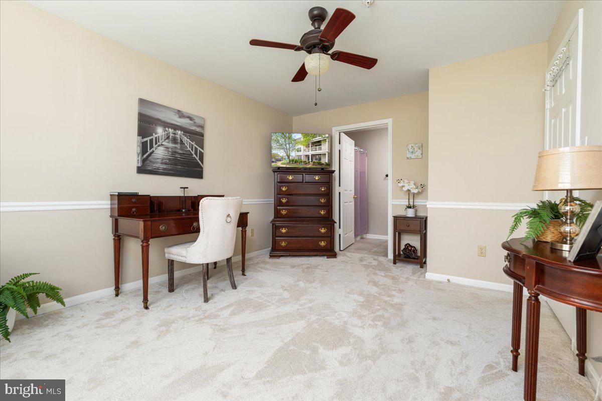 STRATFORD CONDOS - Residential