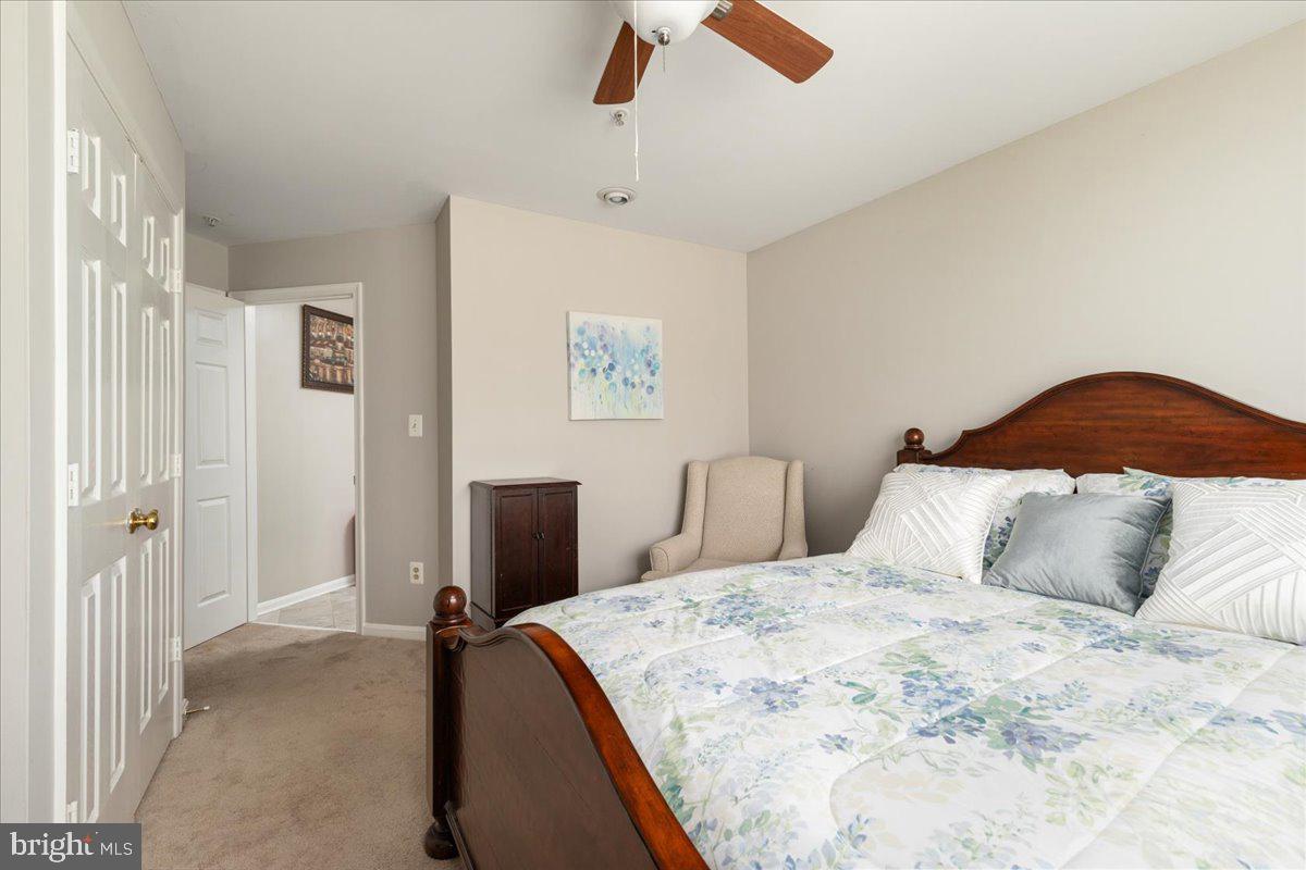 STRATFORD CONDOS - Residential