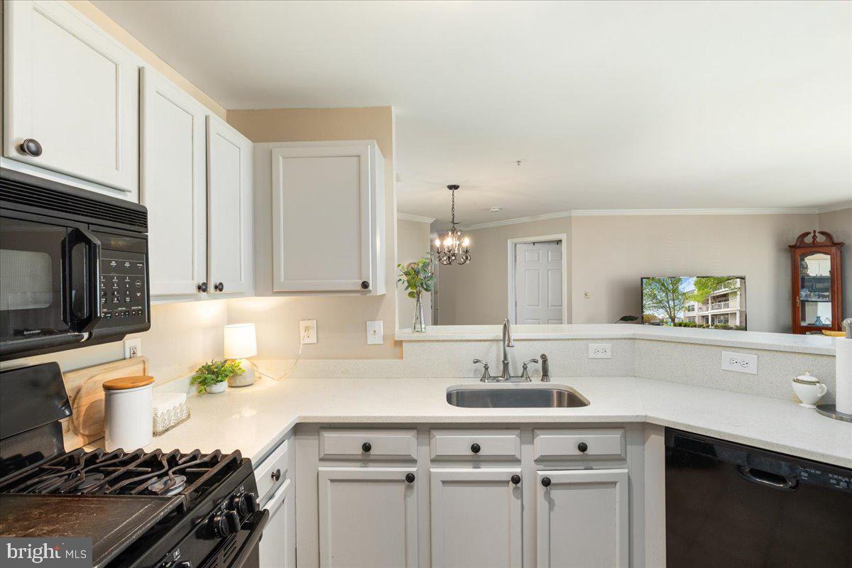 STRATFORD CONDOS - Residential