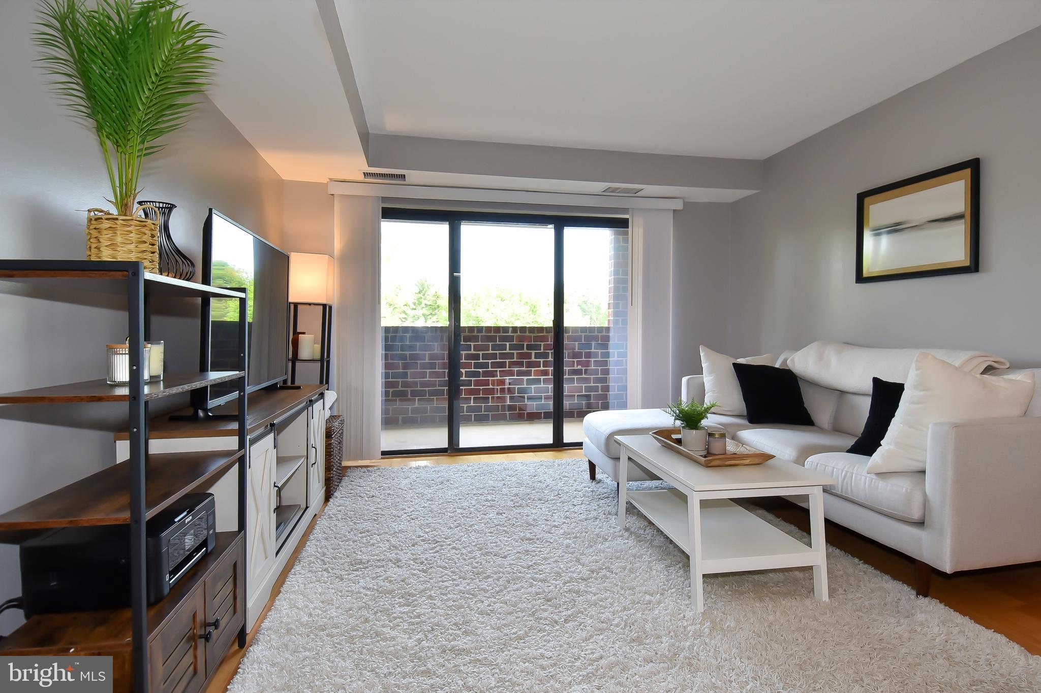 ASTORIA - Residential