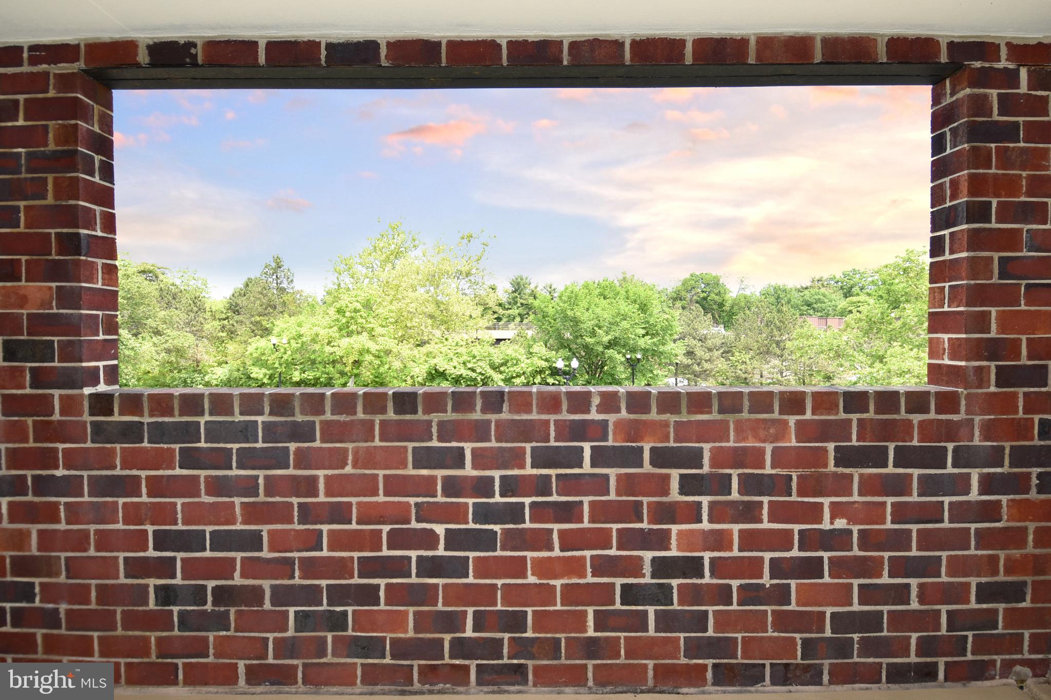 ASTORIA - Residential