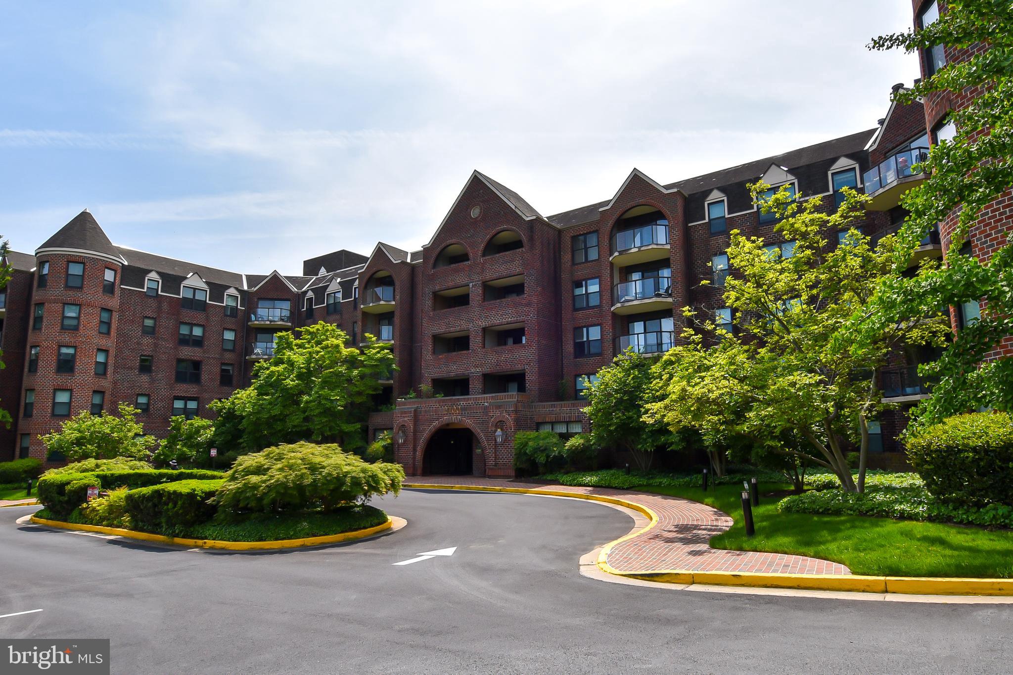 ASTORIA - Residential