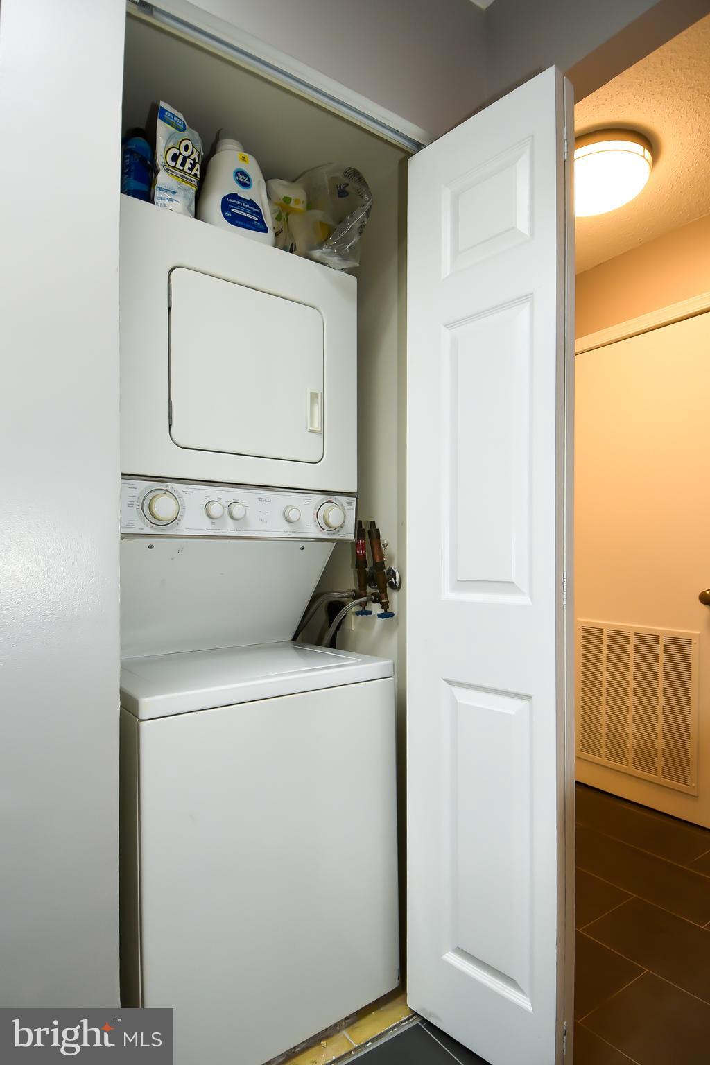 ASTORIA - Residential