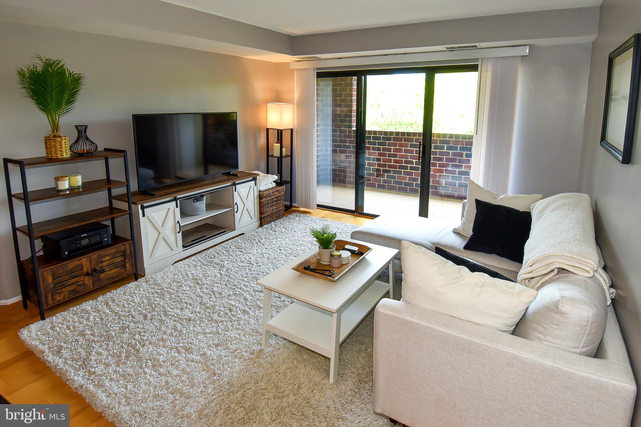 ASTORIA - Residential