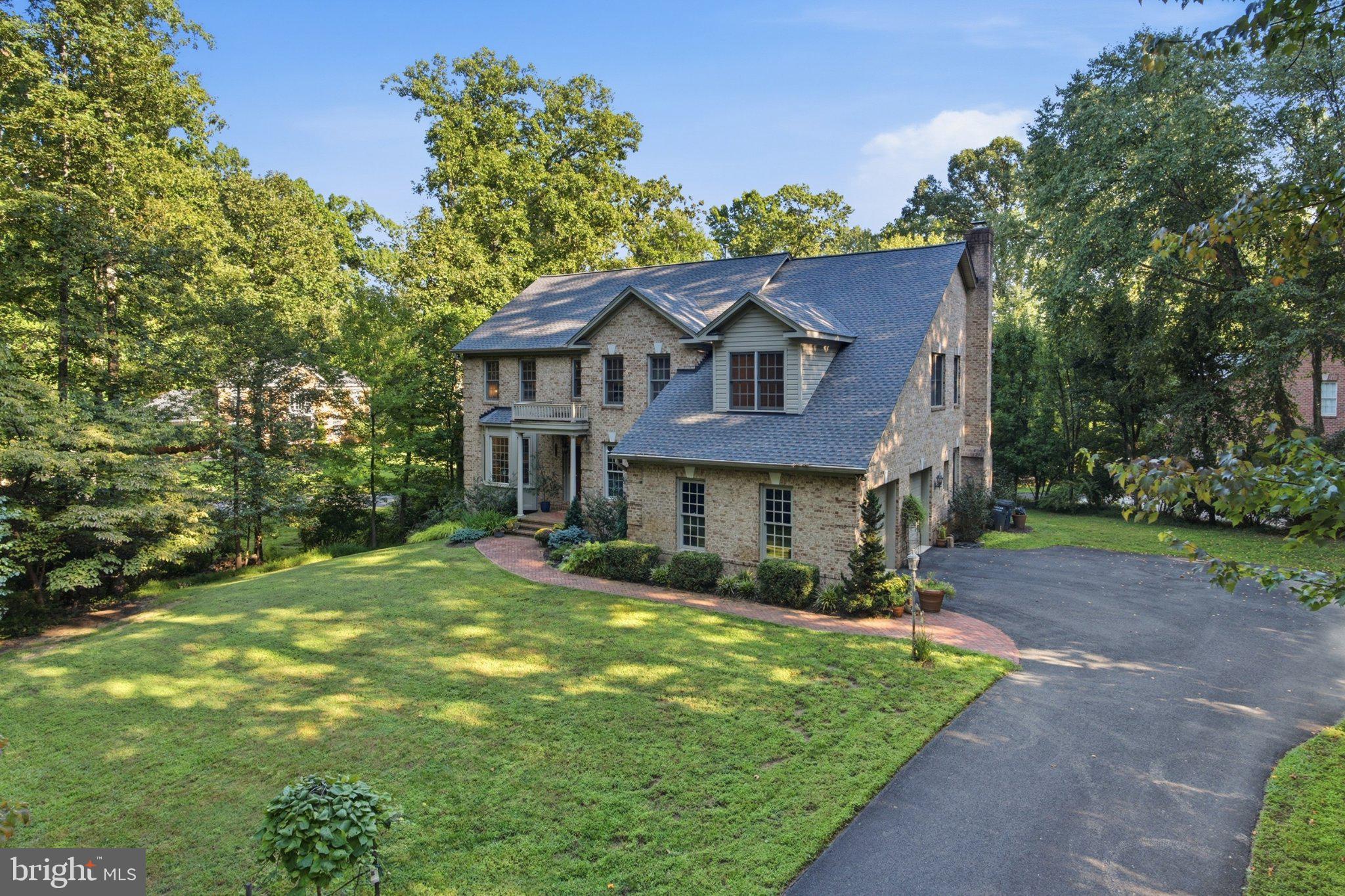 3705 LINDA LANE