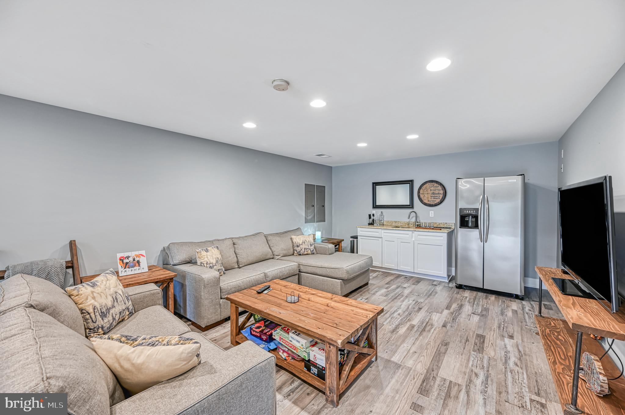 CUCKOOS NEST - Residential