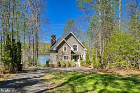 Tiny photo for 845 Elnor Road, BUMPASS, VA 23024 (MLS # VALA2009602)