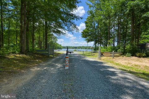 Tiny photo for 845 Elnor Road, BUMPASS, VA 23024 (MLS # VALA2009602)