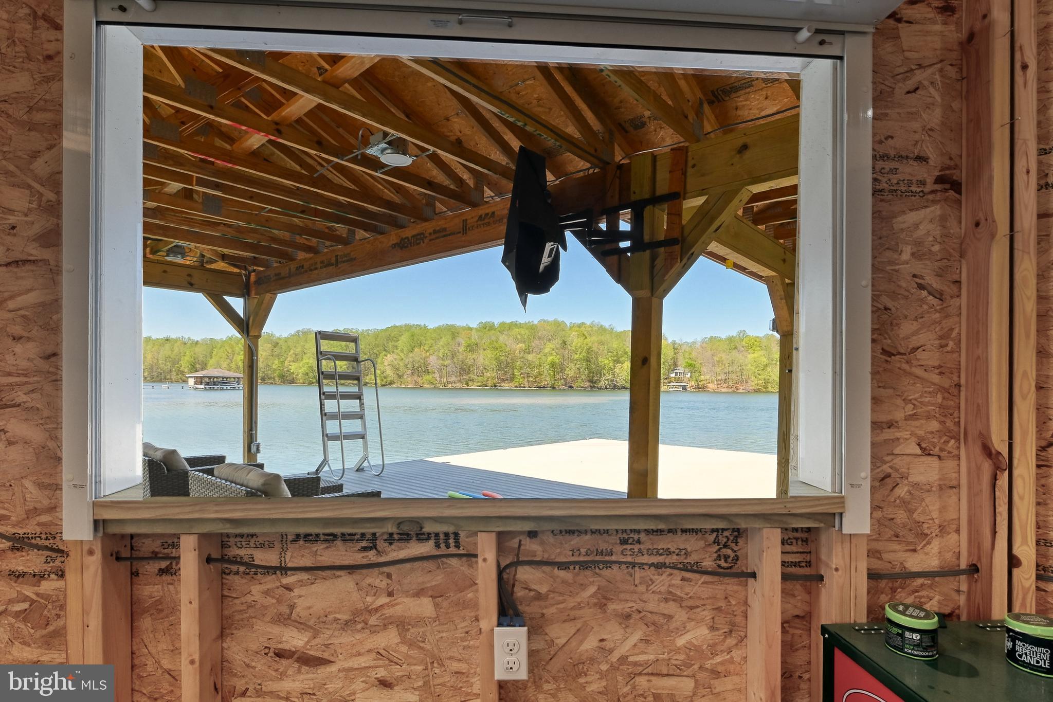 CUCKOOS NEST - Residential