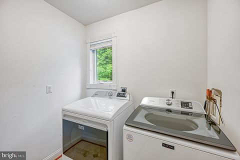 Tiny photo for 845 Elnor Road, BUMPASS, VA 23024 (MLS # VALA2009602)