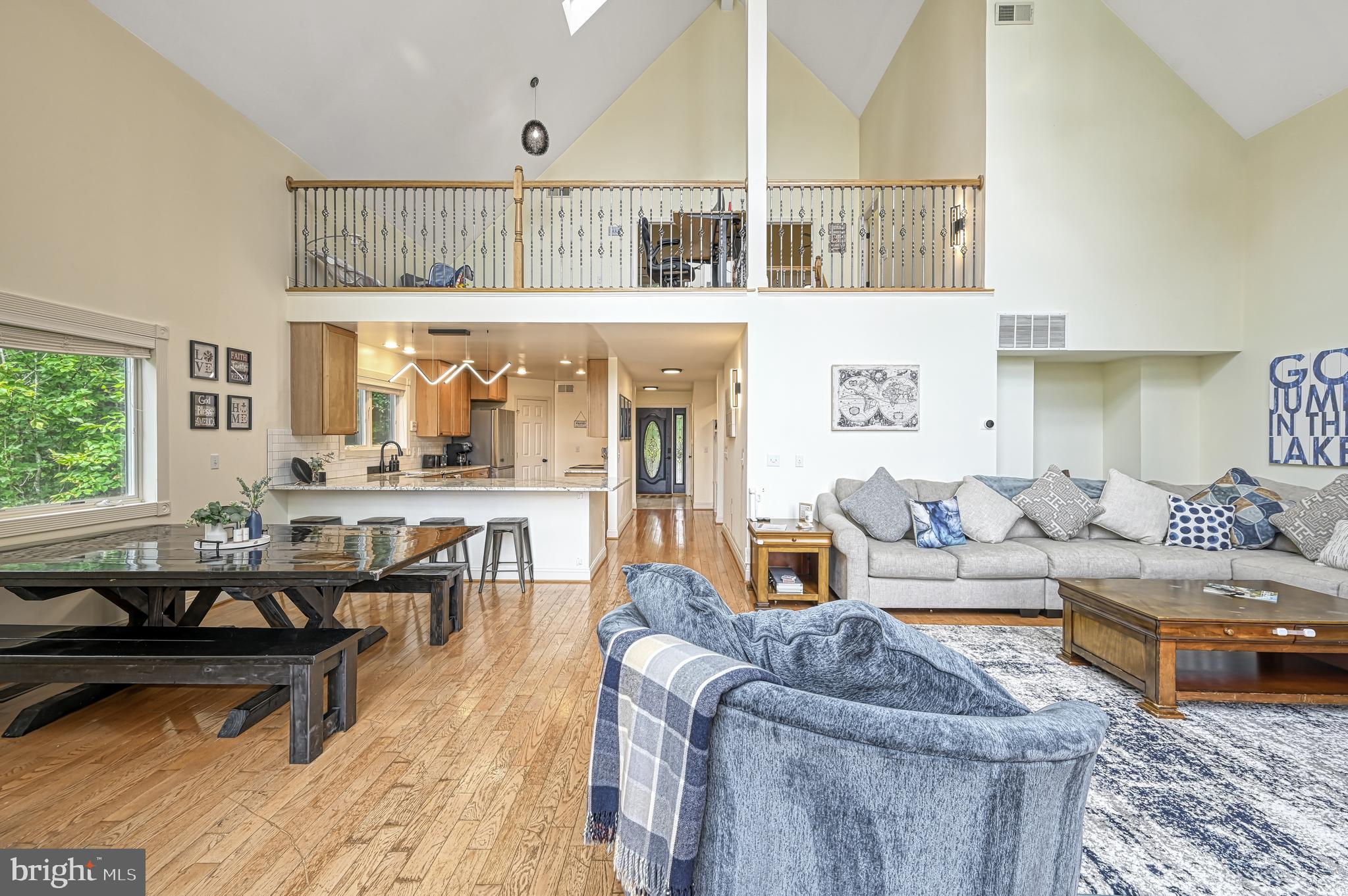 CUCKOOS NEST - Residential