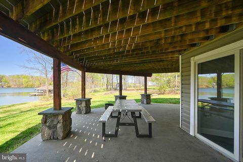 Tiny photo for 845 Elnor Road, BUMPASS, VA 23024 (MLS # VALA2009602)