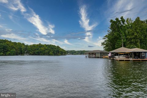 Tiny photo for 845 Elnor Road, BUMPASS, VA 23024 (MLS # VALA2009602)