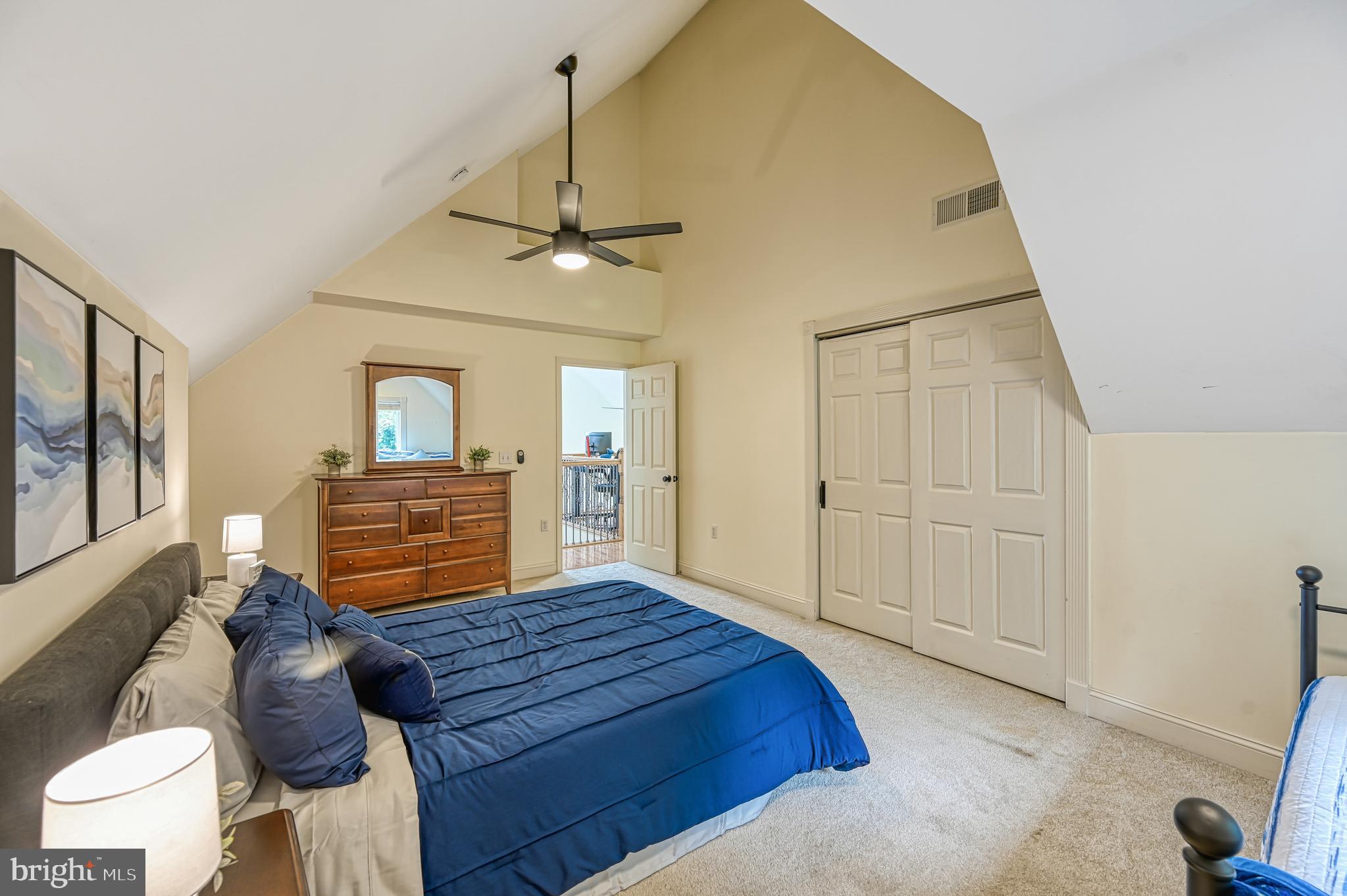 CUCKOOS NEST - Residential