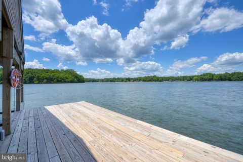 Tiny photo for 845 Elnor Road, BUMPASS, VA 23024 (MLS # VALA2009602)