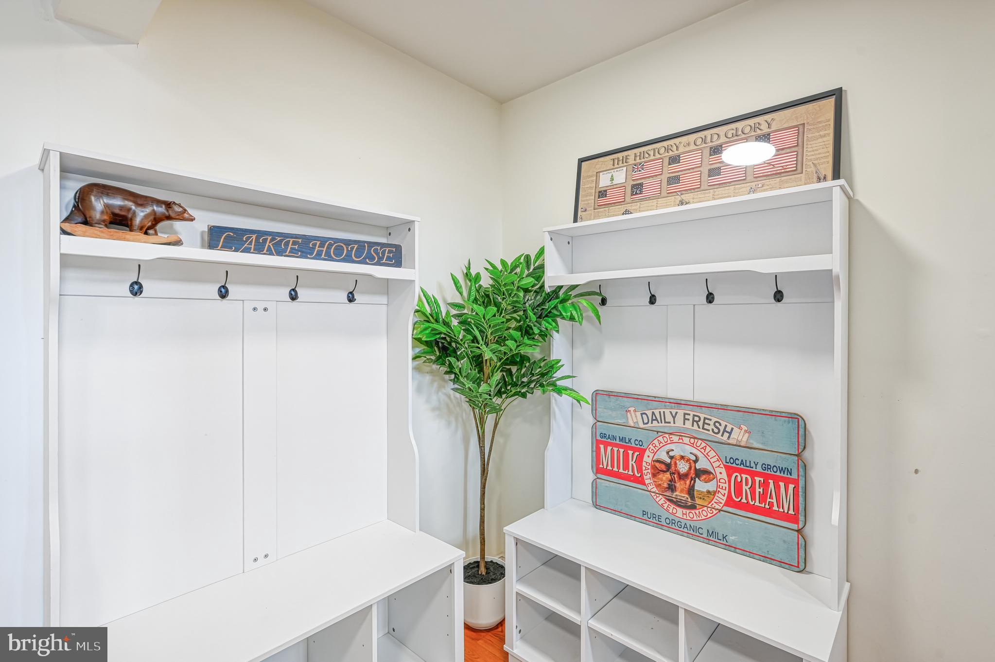 CUCKOOS NEST - Residential