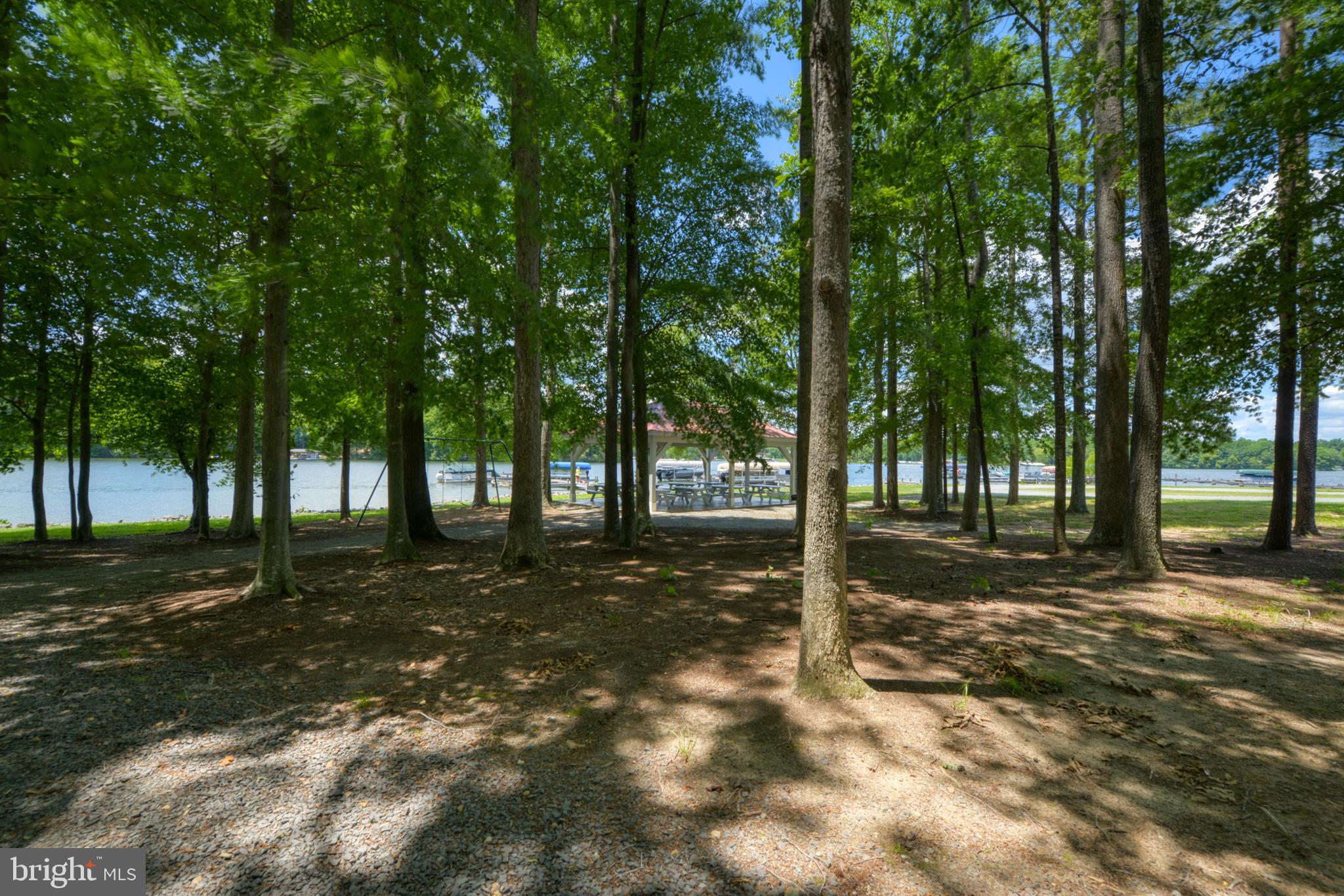 CUCKOOS NEST - Residential